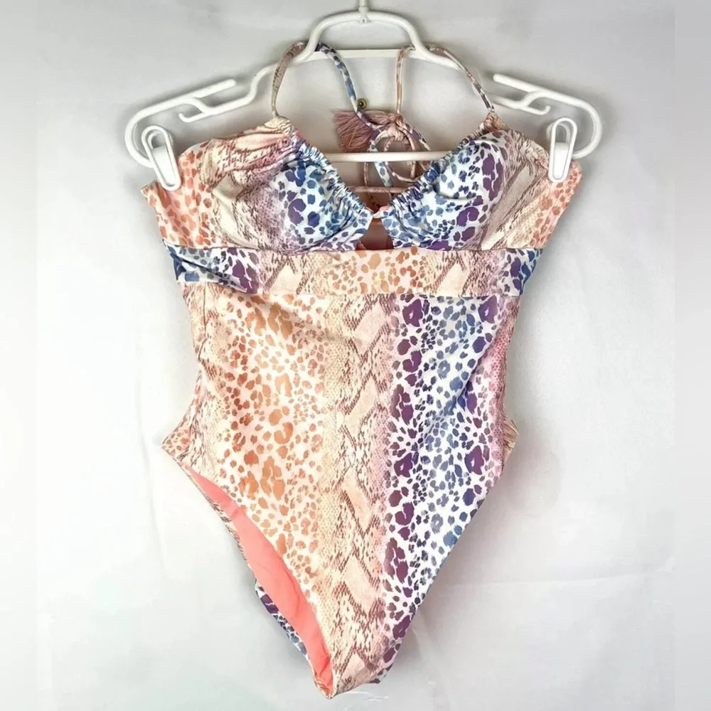 Becca Women’s Halter Multi Color Animal Print One Piece Swimsuit Size Medium